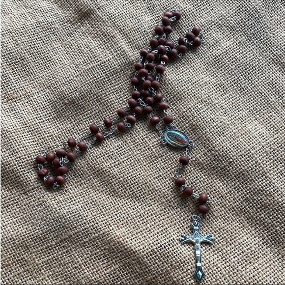 Virgin marry rosary wooden catholic necklace New with box New wood - Picture 3 of 8